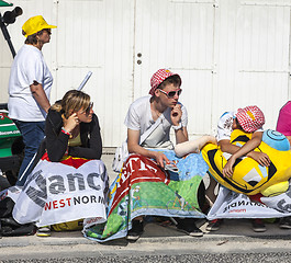 Image showing Spectators of Le Tour de France