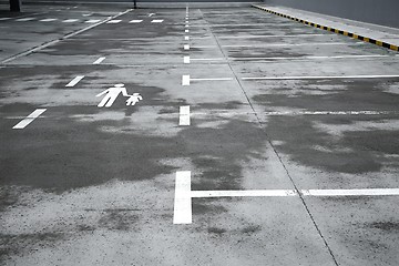 Image showing Parking lot