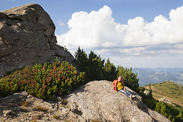 Image showing Little hikers enjoying the view