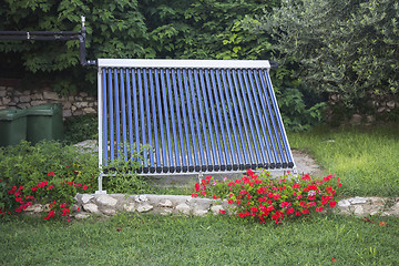 Image showing Vacuum solar water heating