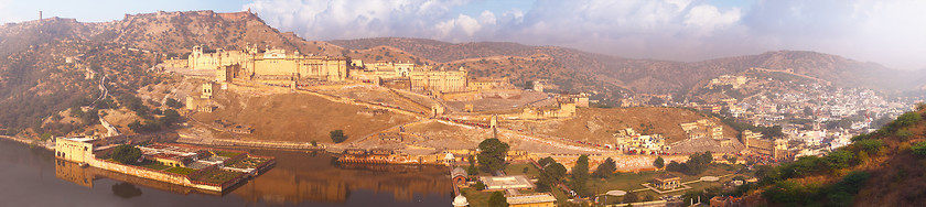 Image showing Indian landmarks - panorama with Amber fort, lake and the city. 