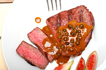 Image showing green peppercorn beef filet mignon