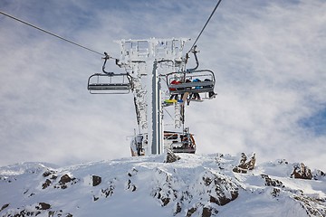 Image showing Skiing