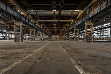 Image showing Large industrial hall of a repair station