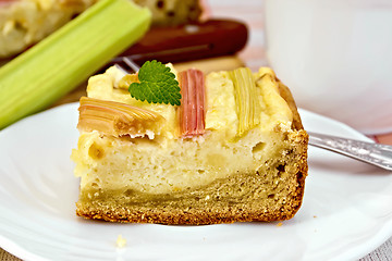 Image showing Pie with curd and rhubarb on plate