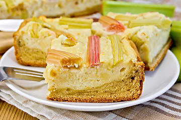 Image showing Pie with curd and rhubarb on napkin