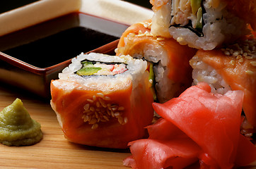 Image showing Salmon Maki Roll