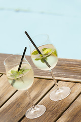 Image showing hugo prosecco elderflower soda ice summer drink 