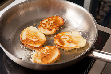 Image showing Cooking corn pancakes