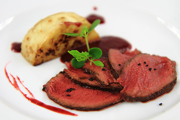 Image showing roasted celery and beaf steak 