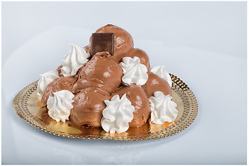 Image showing Italian pastry: chocolate profiteroles 