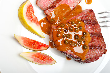 Image showing green peppercorn beef filet mignon