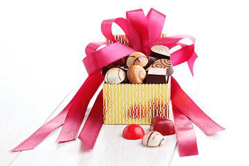 Image showing box of chocolates