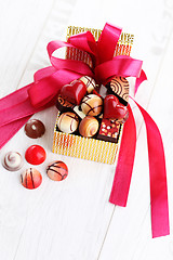 Image showing box of chocolates