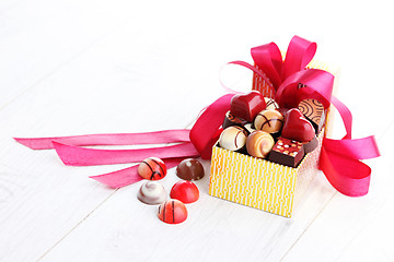Image showing box of chocolates