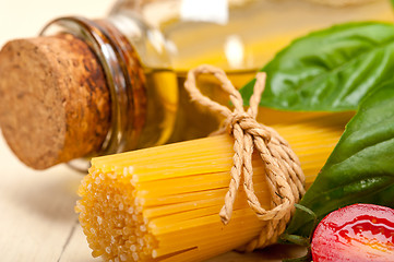 Image showing Italian spaghetti pasta tomato and basil