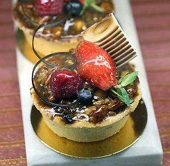 Image showing tasty cake with strawberries and raspberries