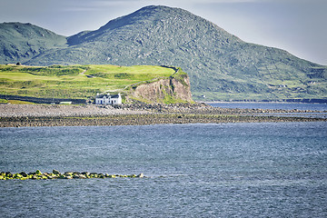 Image showing house at the coast