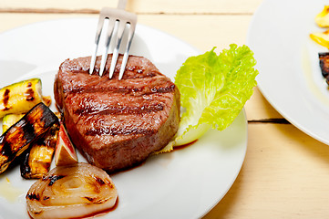 Image showing grilled beef filet mignon