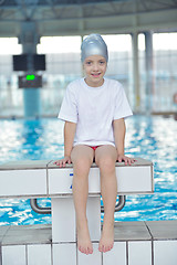 Image showing children group  at swimming pool