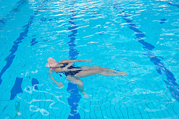 Image showing help and rescue on swimming pool