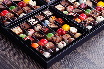 Image showing pralines for you