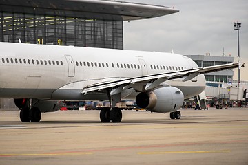 Image showing White cargo plane at airport