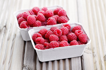 Image showing box of raspberries