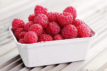 Image showing box of raspberries