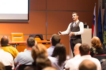 Image showing Speaker at Business Conference and Presentation.