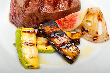 Image showing grilled beef filet mignon