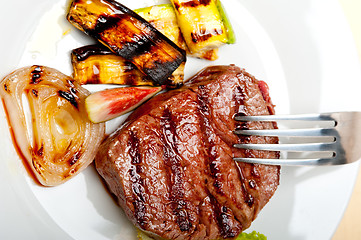 Image showing grilled beef filet mignon