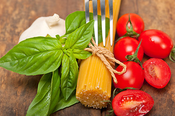 Image showing Italian spaghetti pasta tomato and basil
