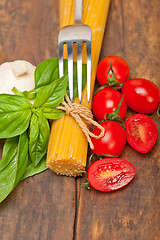 Image showing Italian spaghetti pasta tomato and basil