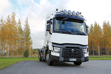 Image showing White Renault T480 Truck Tractor