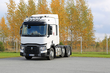 Image showing Renault Truck Tractor T Parked on a Yard