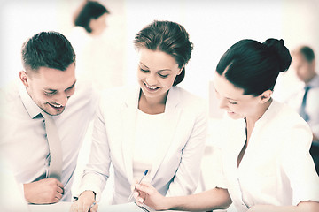 Image showing business team having discussion in office