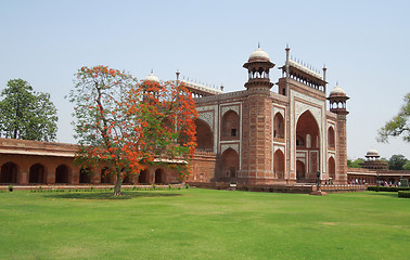 Image showing Building in Agra