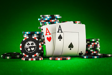 Image showing chips and two aces