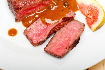 Image showing green peppercorn beef filet mignon