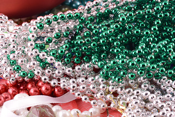 Image showing luxury jewellery pearl set
