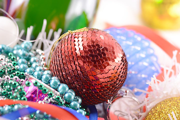 Image showing blue and red Christmas balls close up