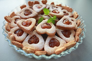 Image showing hearts cookies  with sweet filling