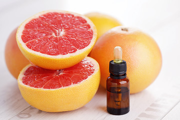 Image showing grapefruit essential oil