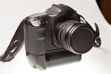 Image showing DSLR camera