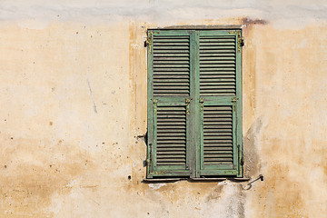 Image showing Old green wooden window