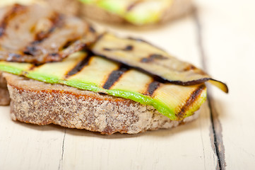 Image showing grilled vegetables on bread