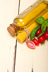 Image showing Italian spaghetti pasta tomato and basil