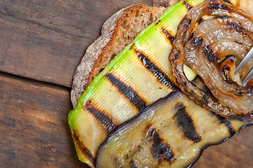 Image showing grilled vegetables on bread