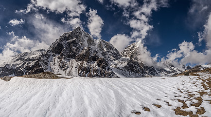 Image showing Himalayas landscape with Cholatse and Taboche summits